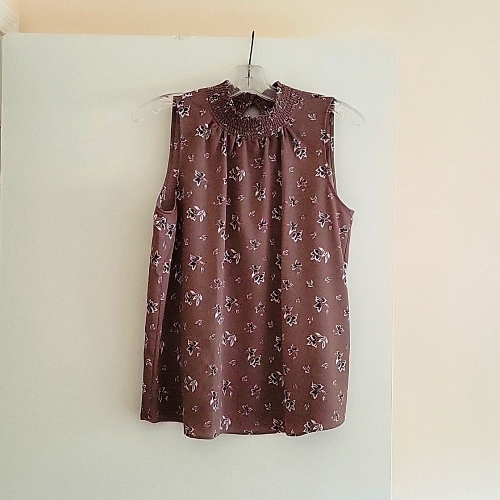 Sleeveless Ann Taylor blouse Small
